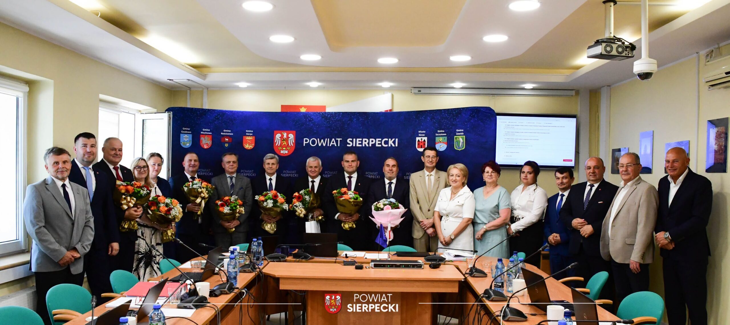 wotum zaufania i absolutorium dla Powiatu sierpeckiego